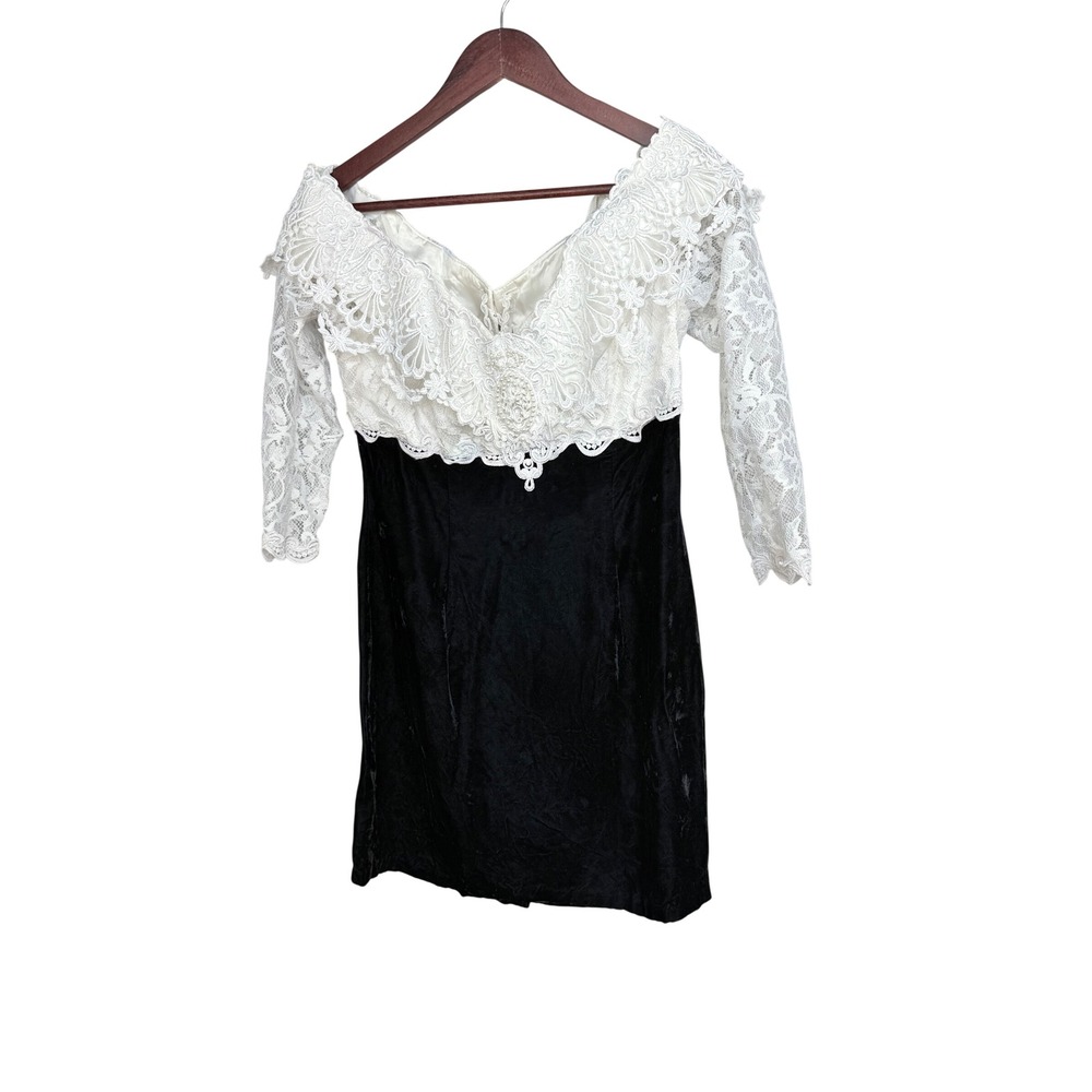 Vintage Scott McClintock Black Velvet White Lace Gothic Dress Womens 10 USA